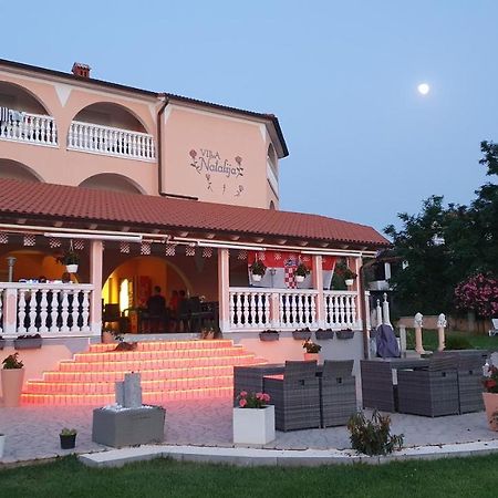 Villa Natalija Медулин Екстериор снимка