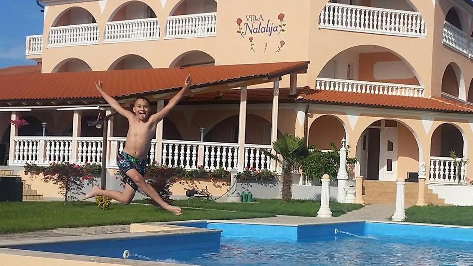 Villa Natalija Медулин Екстериор снимка